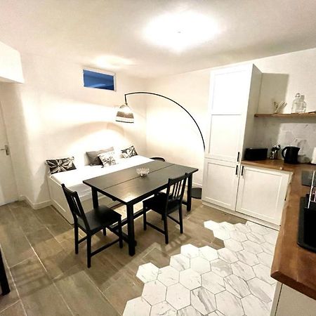 شقة Joli T4 Renove Climatise Entre St Charles/Le Vieux-Port مارسيليا المظهر الخارجي الصورة