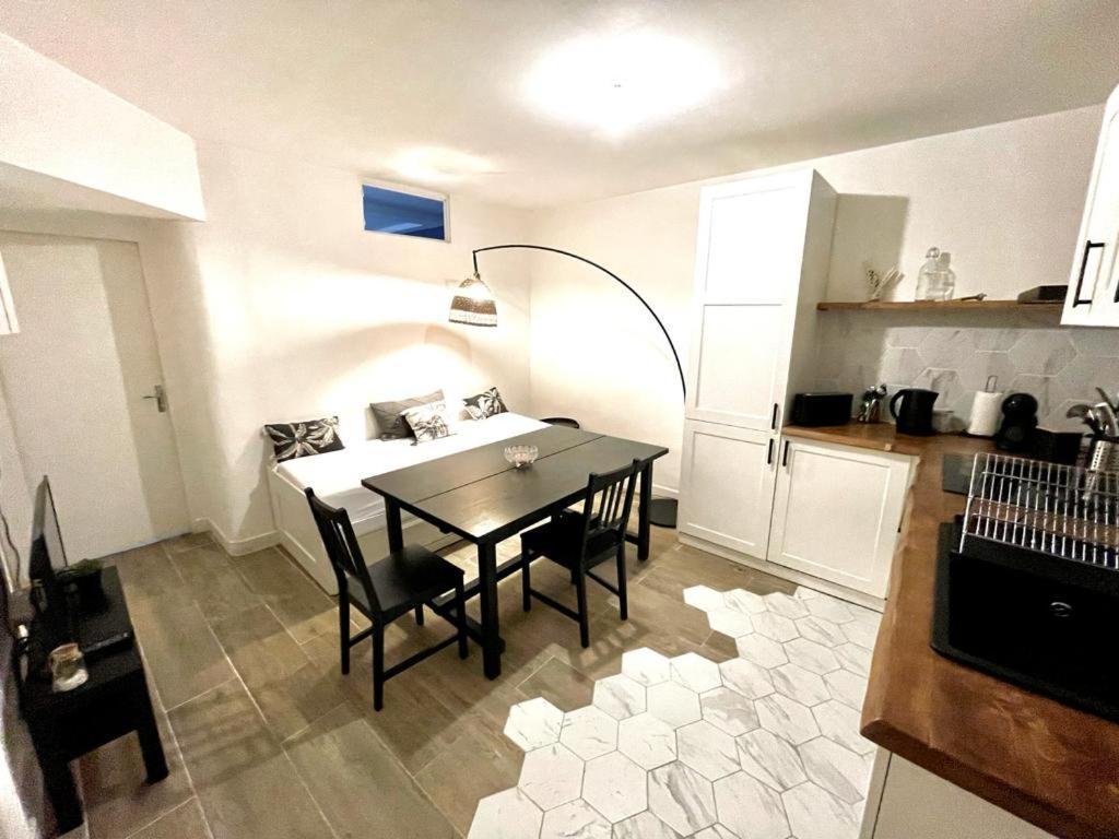 شقة Joli T4 Renove Climatise Entre St Charles/Le Vieux-Port مارسيليا المظهر الخارجي الصورة